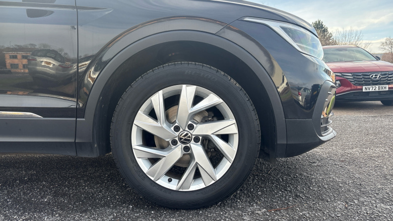 Volkswagen Tiguan 1.5 TSI 150 Life 5dr Petrol Estate